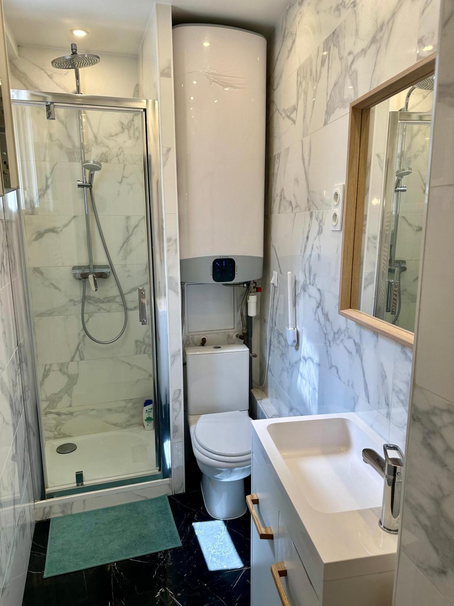 Moderne Et Lumineux Apartment อานีแย-ซูร์-แซน ภายนอก รูปภาพ